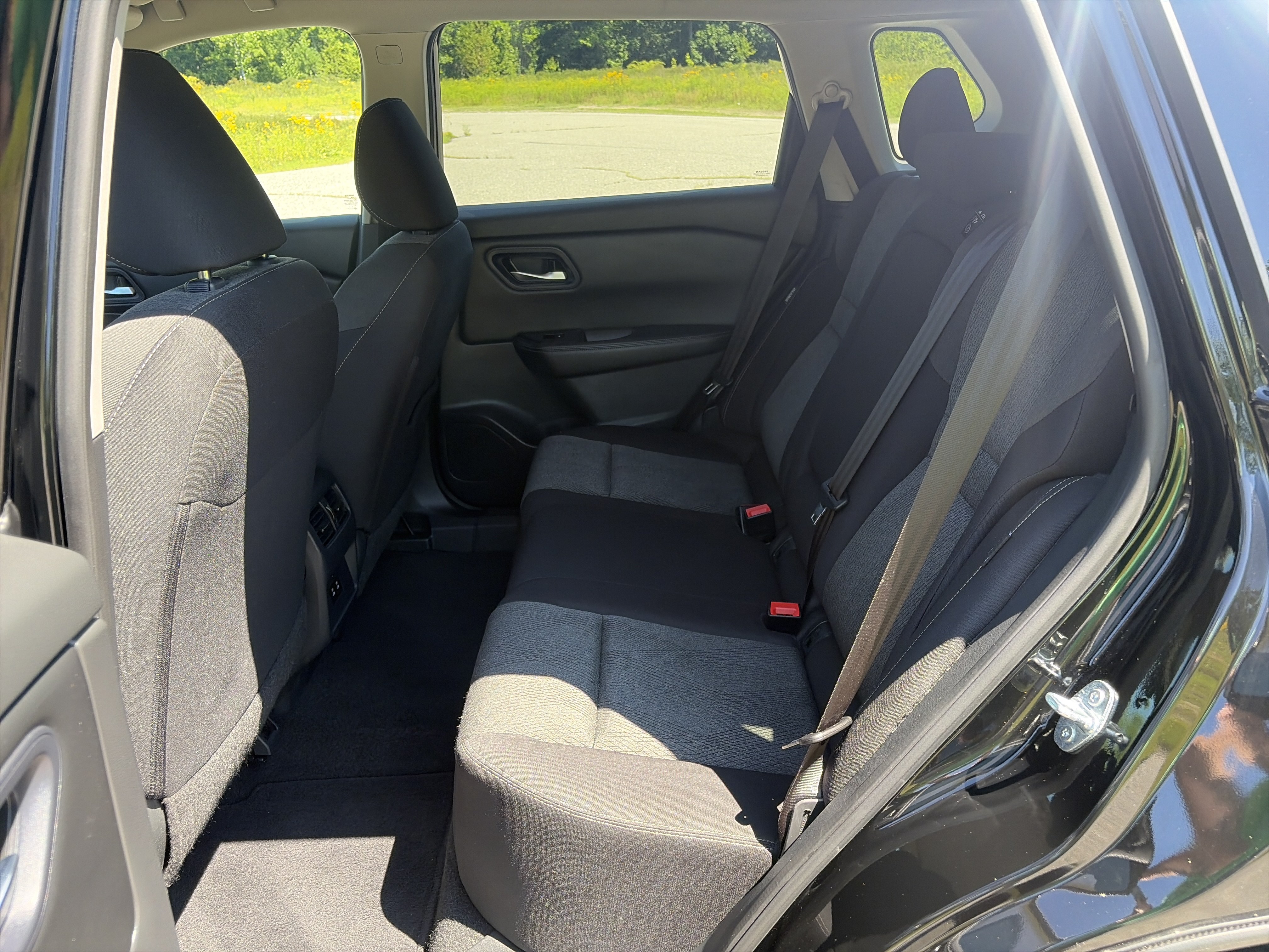 Certified 2024 Nissan Rogue SV AWD/4WD image 20