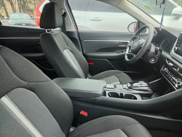 Used 2022 Hyundai Sonata SE FWD image 9