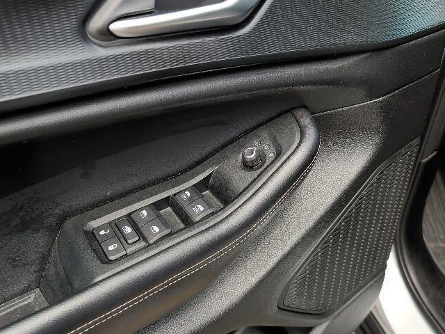 Used 2024 Jeep Grand Cherokee L Laredo AWD/4WD image 12