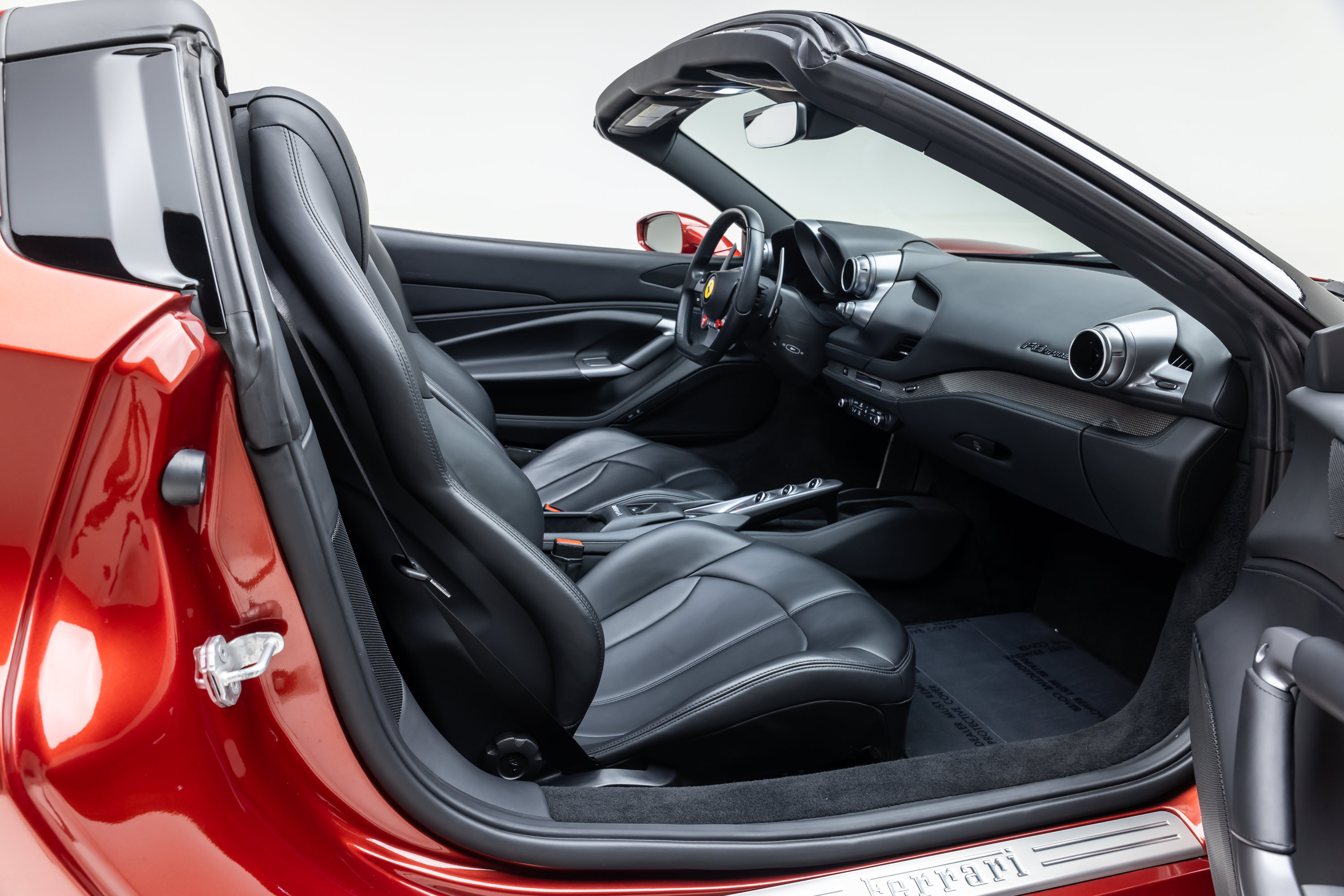 Certified 2022 Ferrari F8 Tributo RWD image 43