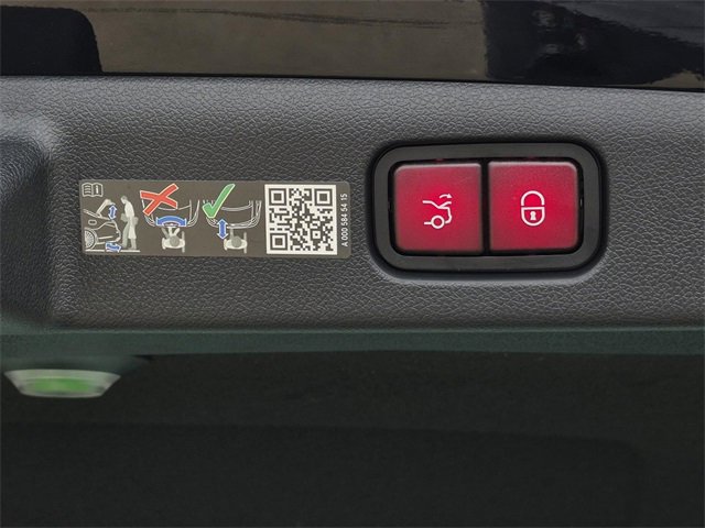 Certified 2025 Mercedes-Benz E 350 4MATIC Sedan image 10