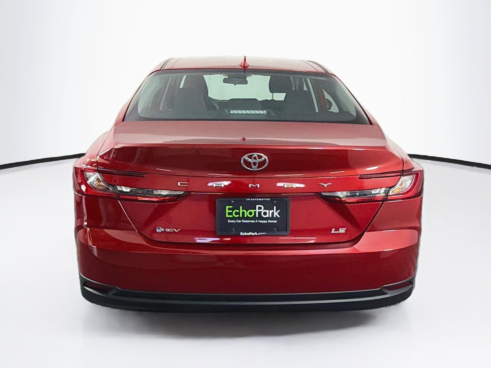 Used 2025 Toyota Camry LE FWD image 7
