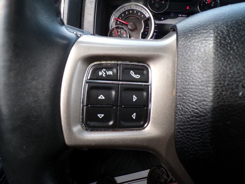 Used 2017 RAM 1500 Laramie w/ Convenience Group AWD/4WD image 23