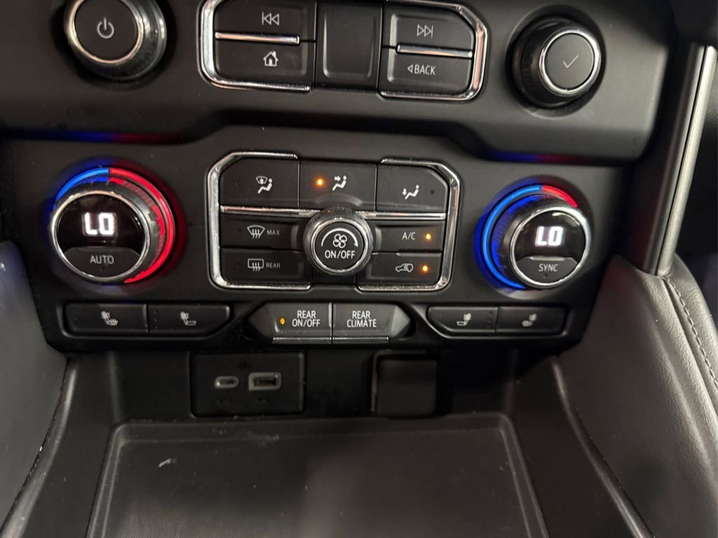 Used 2021 Chevrolet Tahoe LT image 31