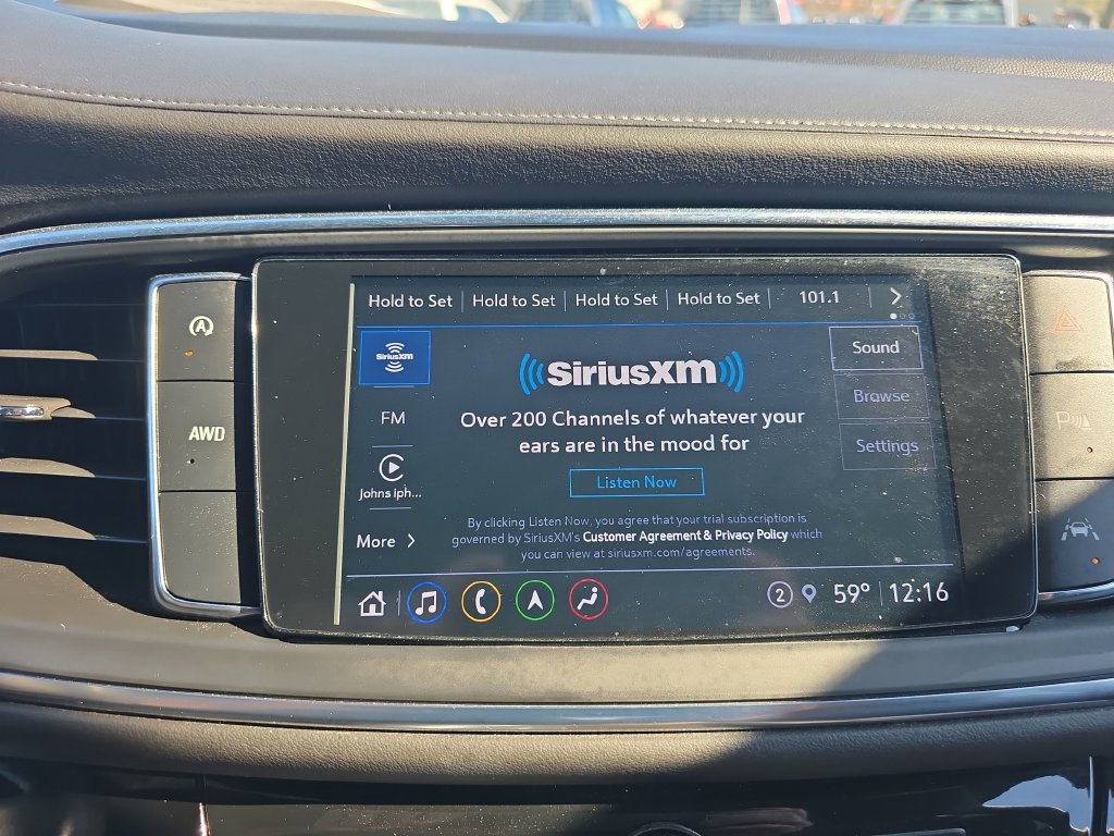 Used 2023 Buick Enclave Avenir AWD/4WD image 35