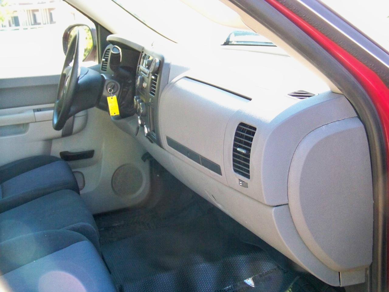 Used 2012 GMC Sierra 1500 W/T RWD image 16