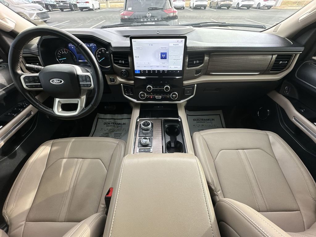 Used 2023 Ford Expedition Limited AWD/4WD image 21