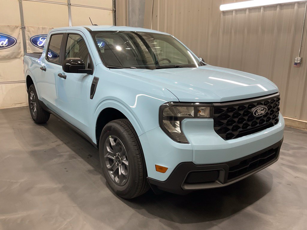 New 2026 Ford Maverick XLT w/ XLT Luxury Package