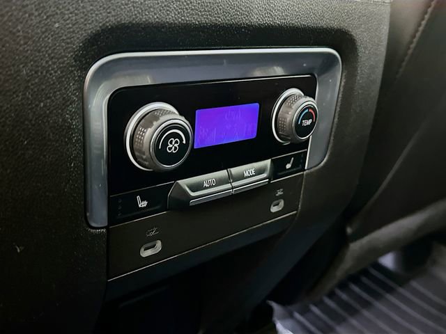 Used 2022 Chevrolet Tahoe RST w/ Luxury Package AWD/4WD image 28