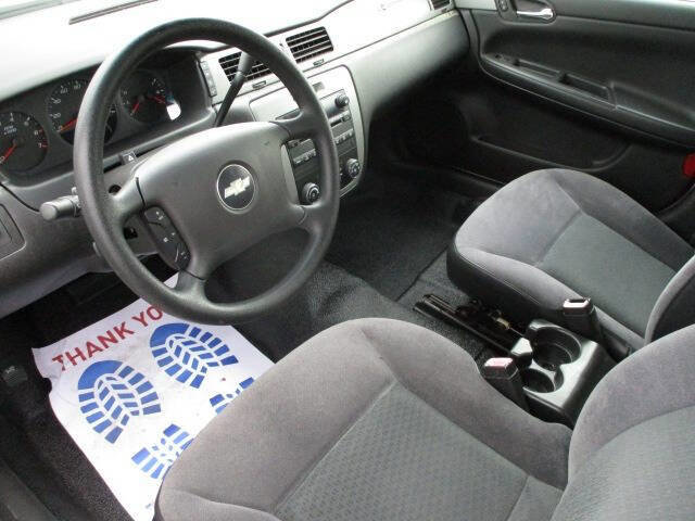 Used 2007 Chevrolet Impala Police Unmarked 4dr Sedan image 8