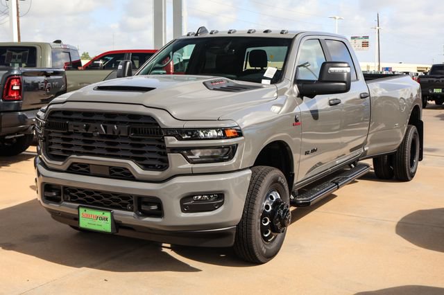 New 2027 RAM 3500 Lone Star AWD/4WD image 3