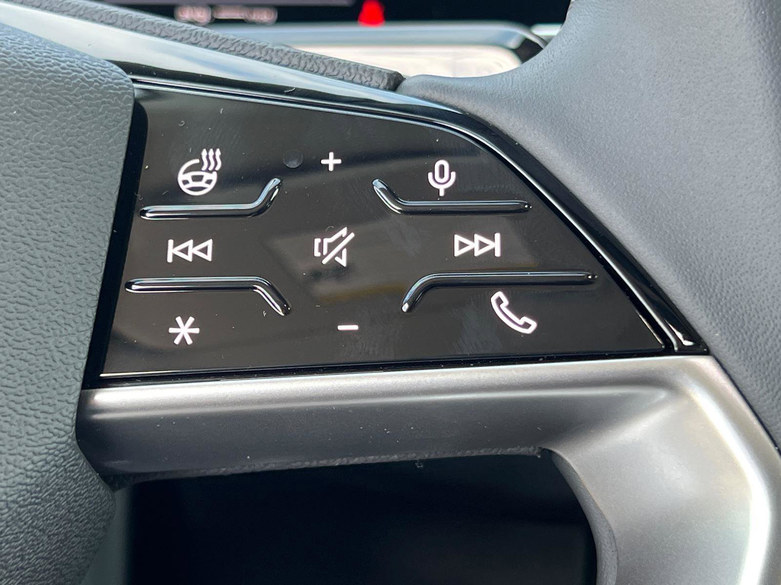 New 2026 Audi Q3 quattro 2.0T AWD/4WD image 19