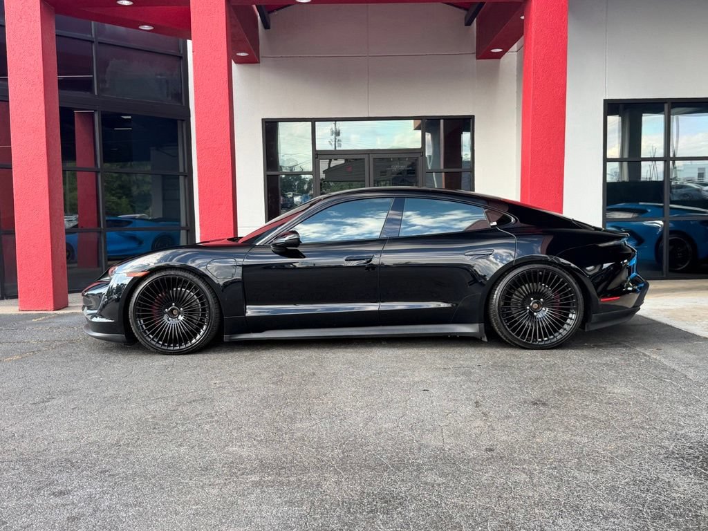 Used 2020 Porsche Taycan 4S w/ Performance Package AWD/4WD image 9