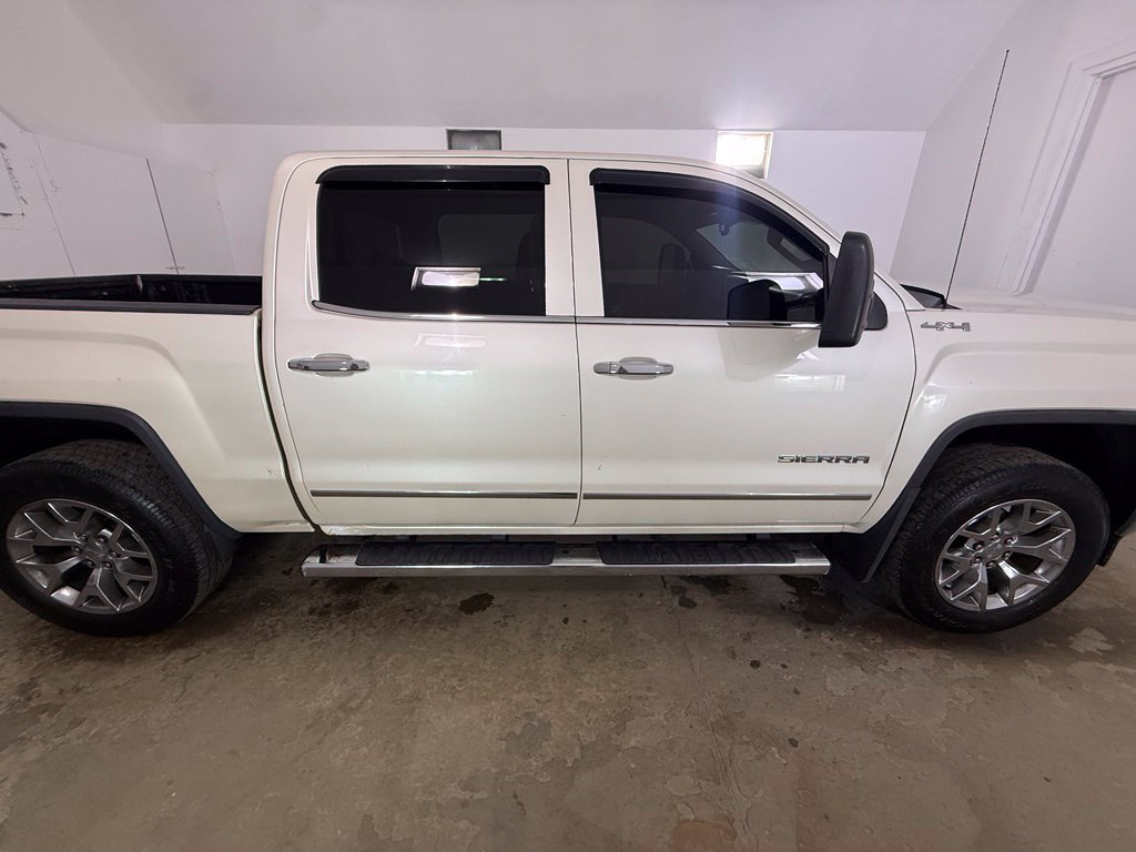 Used 2014 GMC Sierra 1500 SLT w/ SLT Crew Cab Value Package AWD/4WD image 7