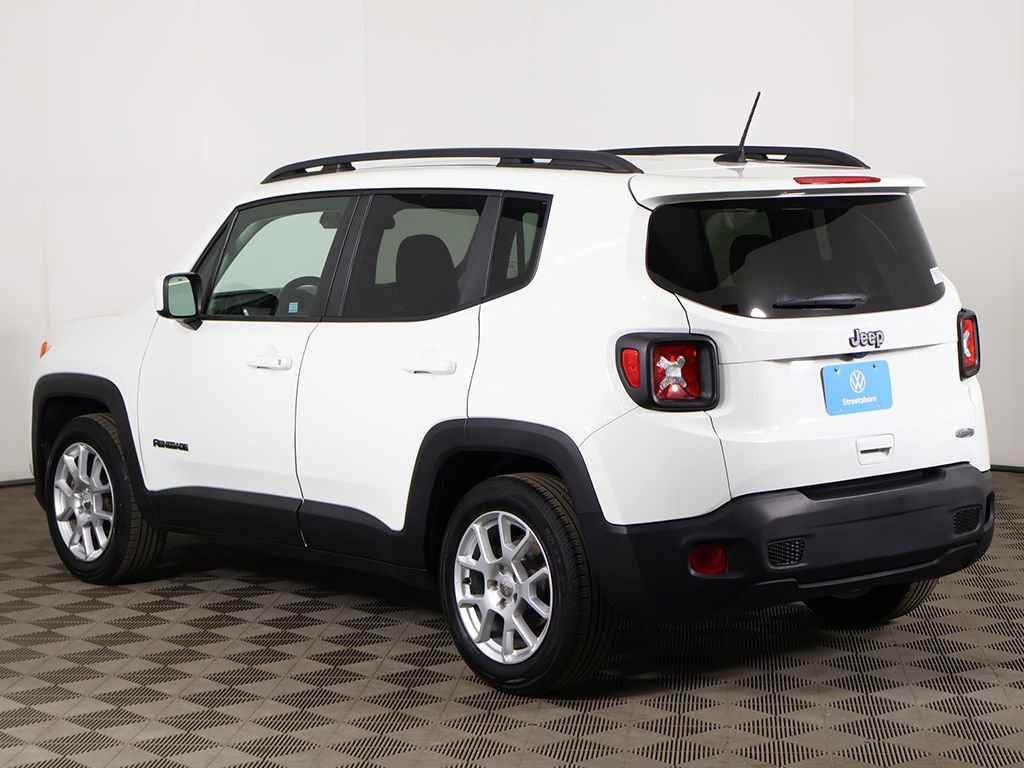 Used 2019 Jeep Renegade Latitude FWD image 6