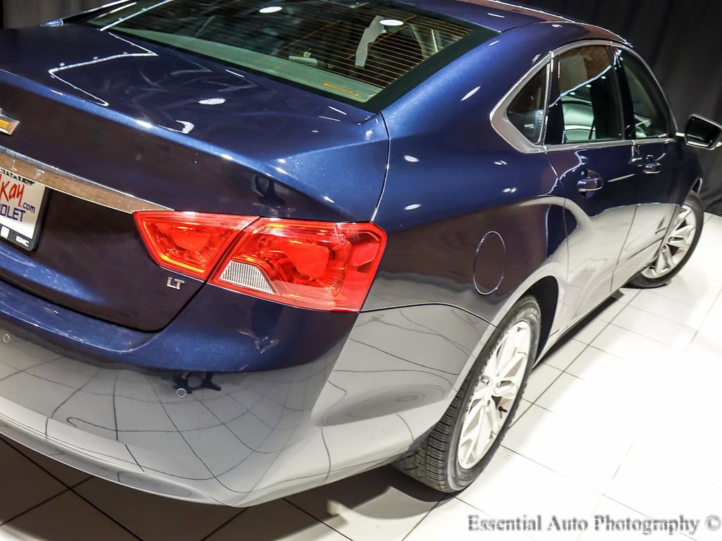 Used 2017 Chevrolet Impala LT w/ Convenience Package image 9