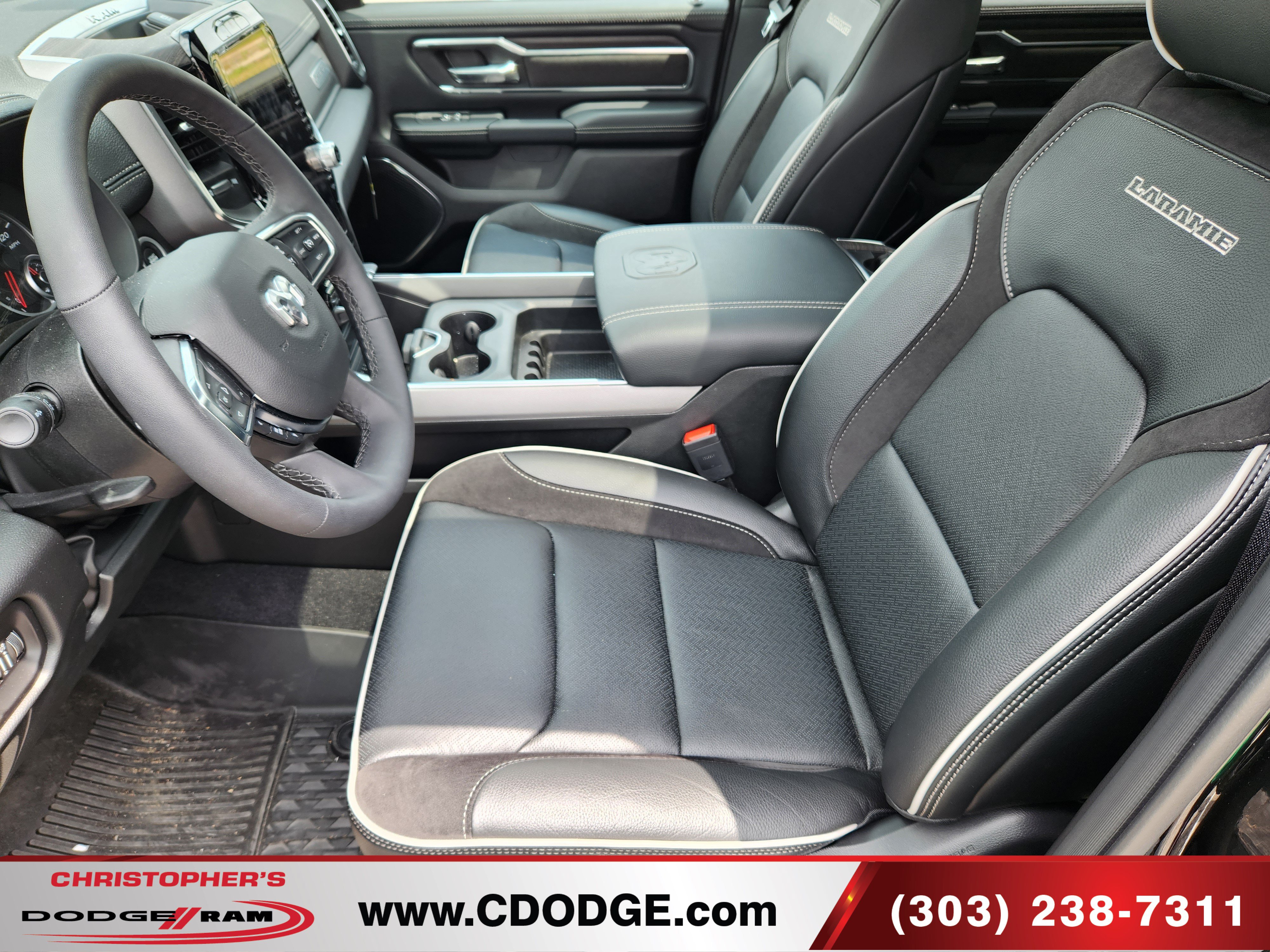 Used 2026 RAM 1500 Laramie w/ Laramie Preferred Package AWD/4WD image 14