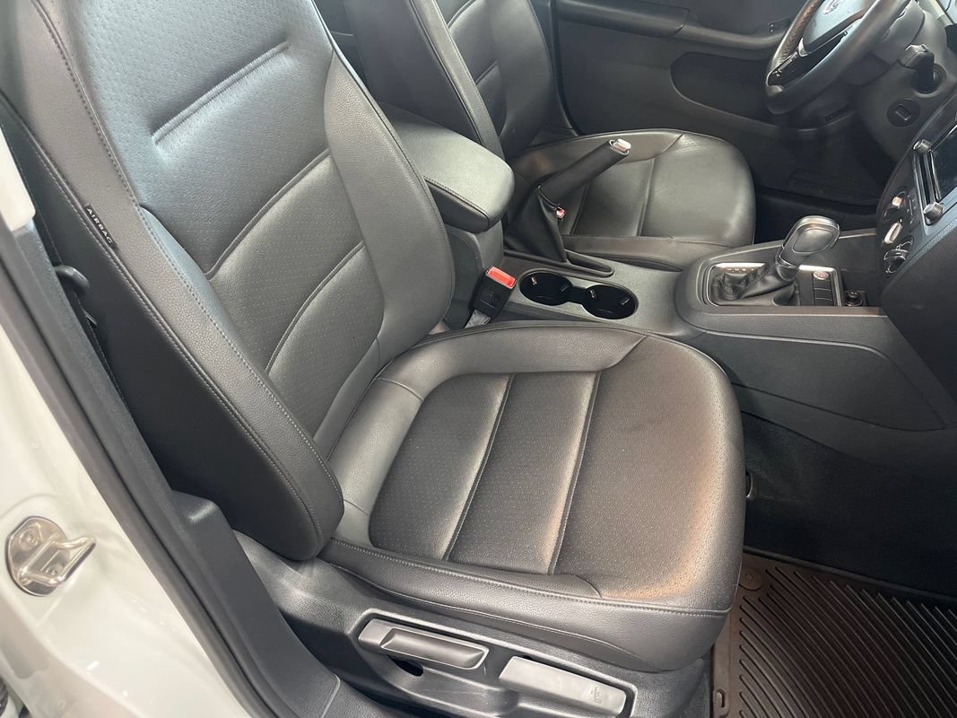 Used 2017 Volkswagen Jetta SE FWD image 51