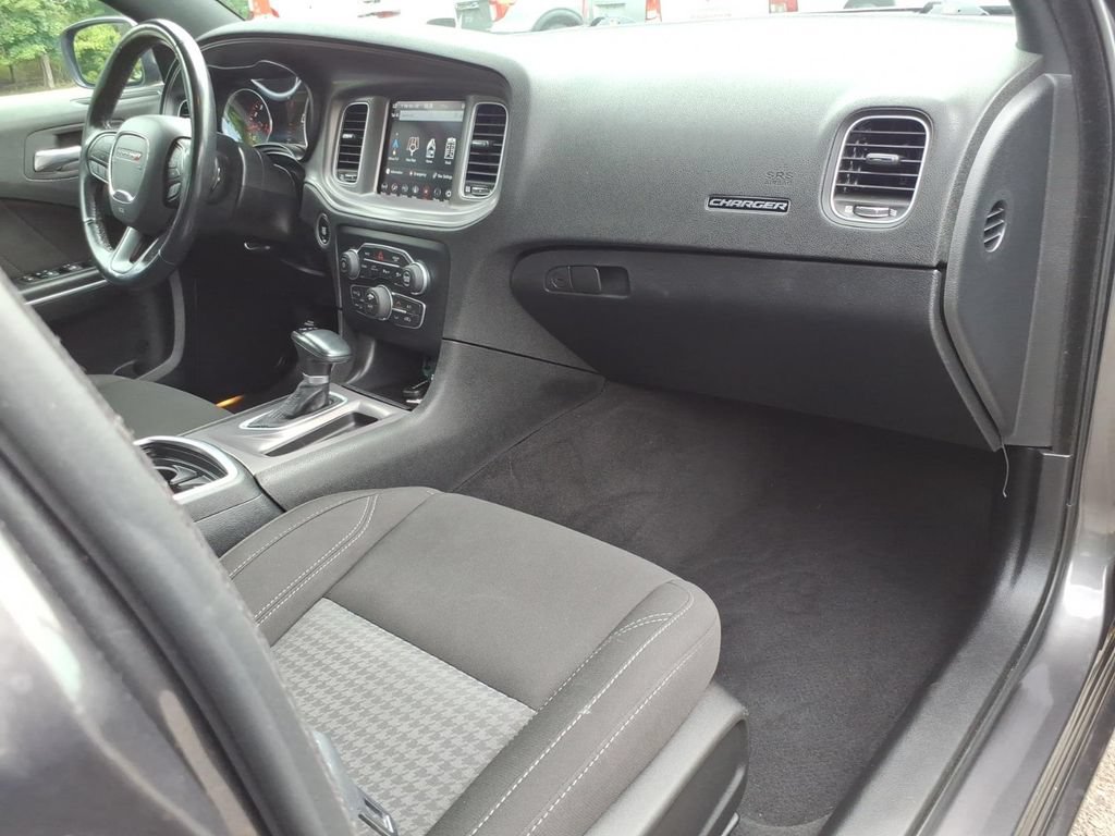 Used 2023 Dodge Charger SXT w/ Blacktop Special Edition AWD/4WD image 10