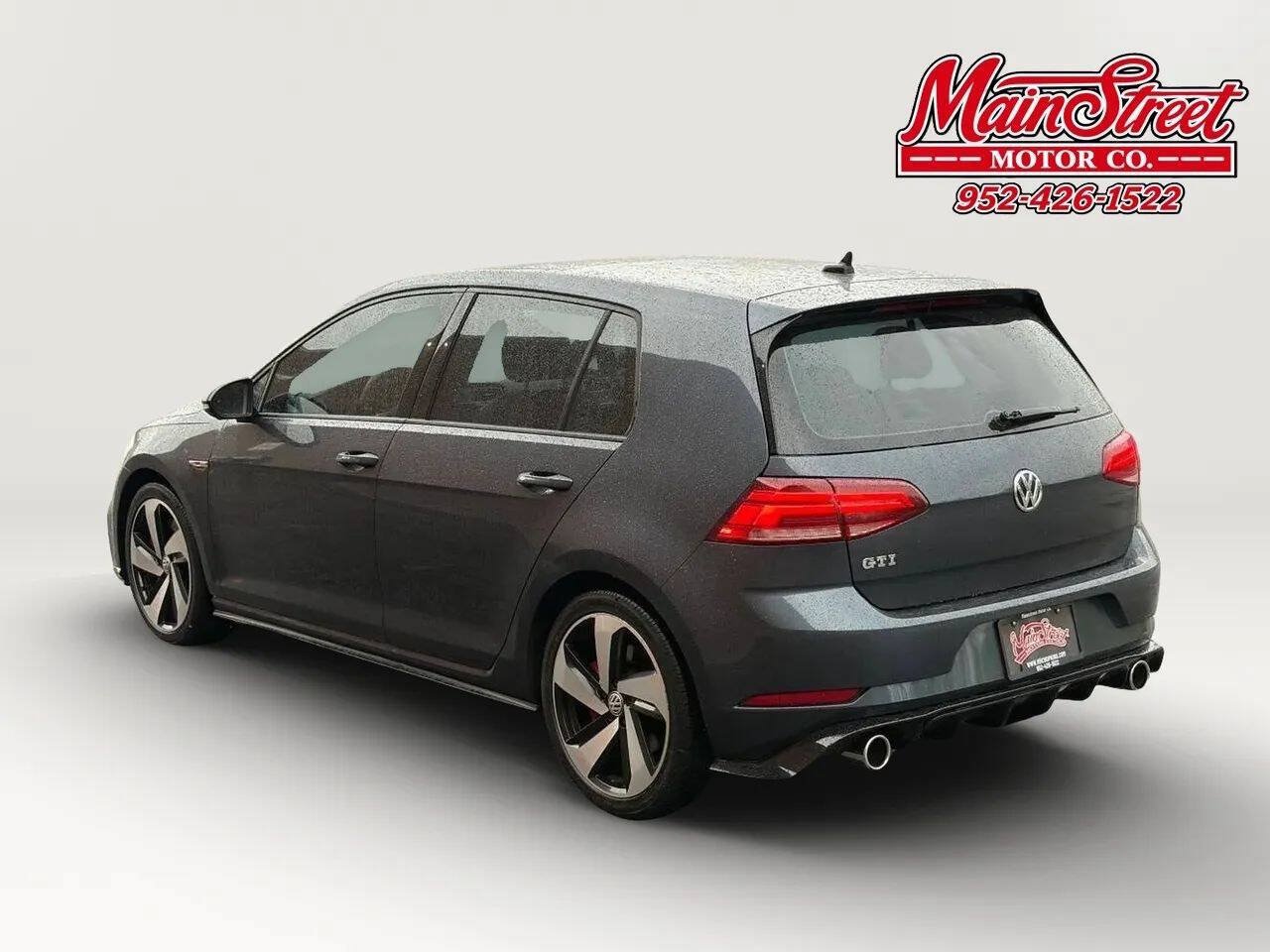 Used 2018 Volkswagen GTI SE w/ SE Leather Package FWD image 5