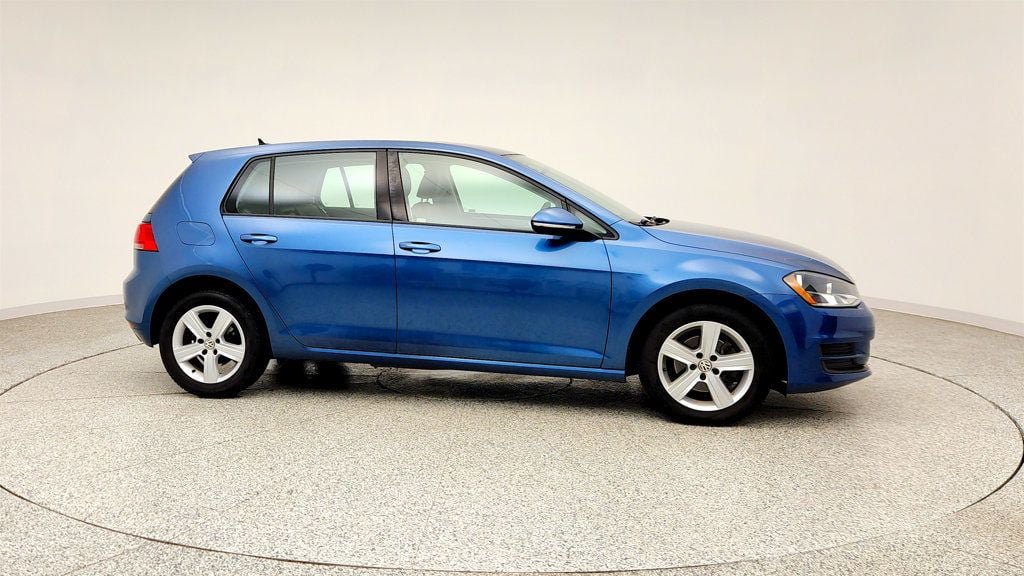 Used 2015 Volkswagen Golf TDI S FWD image 4