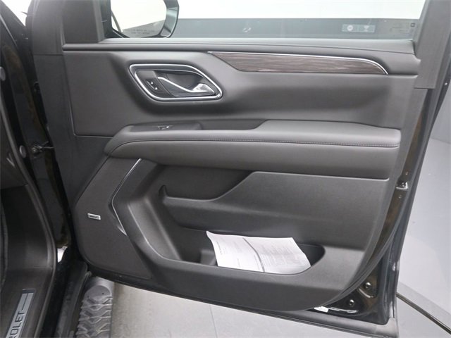 Used 2024 Chevrolet Tahoe Z71 w/ Luxury Package image 22