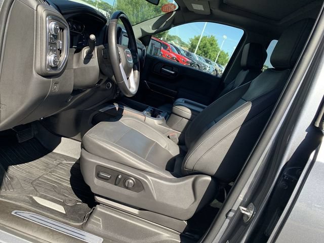 Used 2021 GMC Sierra 1500 SLT w/ SLT Premium Plus Package AWD/4WD image 18