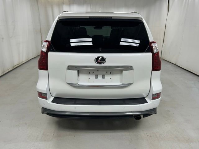 Used 2022 Lexus GX 460 Luxury w/ Sport Design Package AWD/4WD image 6