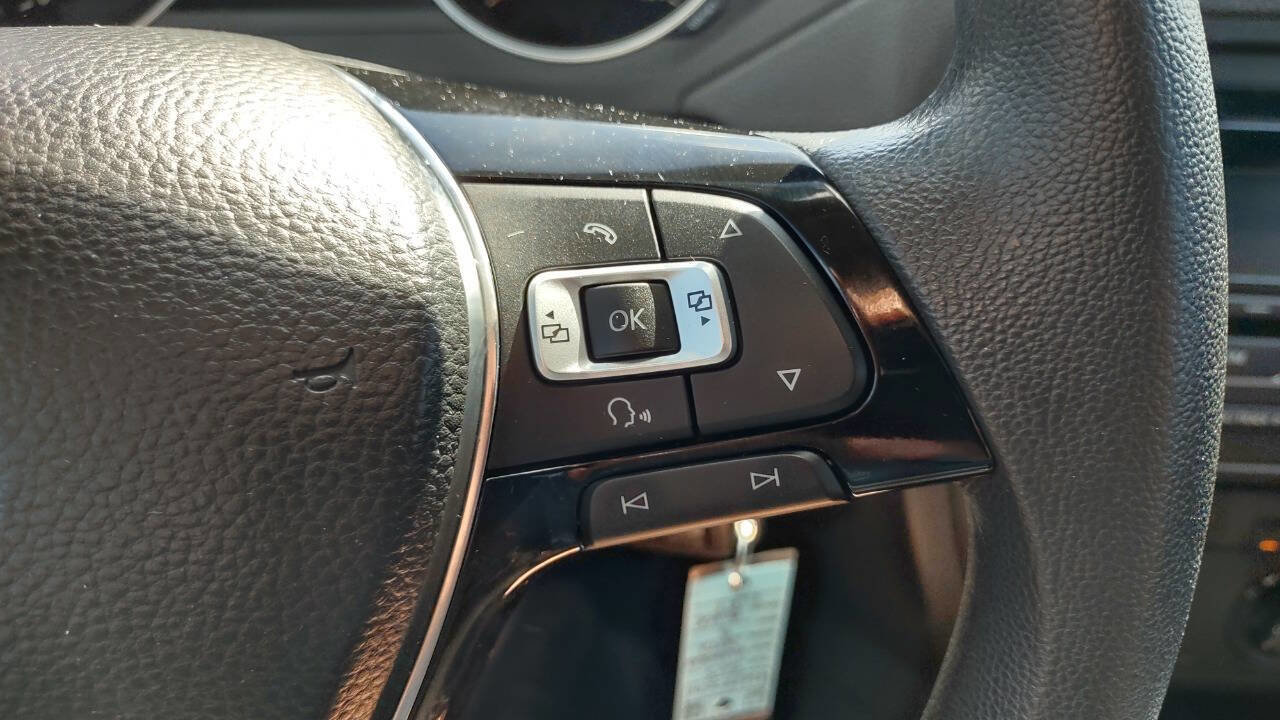Used 2015 Volkswagen Jetta S image 15