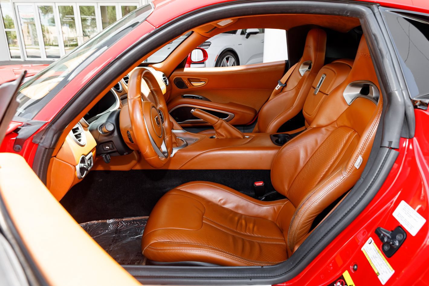 Used 2014 SRT Viper GTS w/ GTS Laguna Interior Package RWD image 43