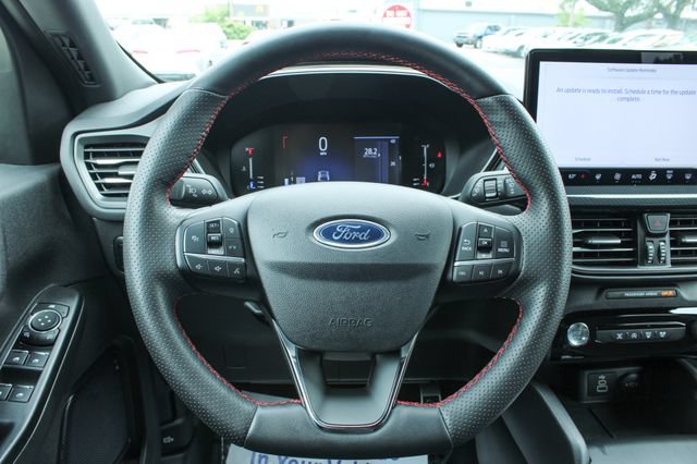 Used 2024 Ford Escape ST-Line w/ Tech Pack #1 AWD/4WD image 23