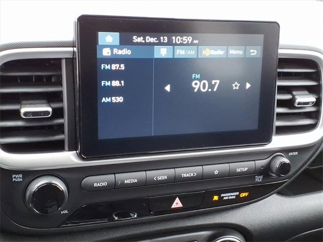 New 2026 Hyundai Venue SE image 11