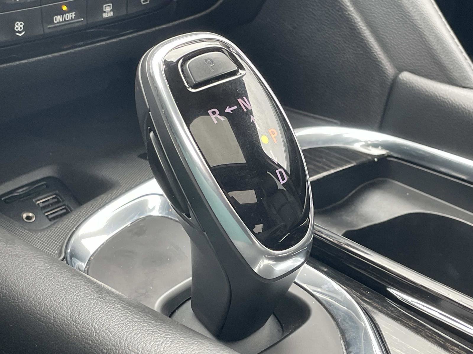 Used 2020 Buick Enclave Avenir w/ Avenir Technology Package image 26