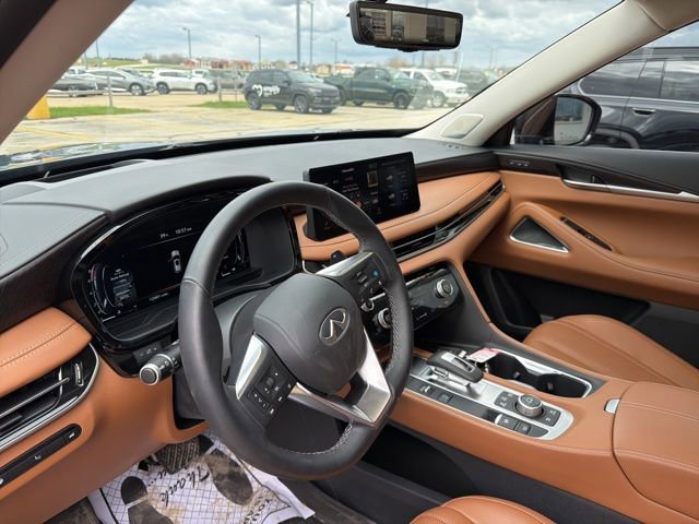 Used 2025 INFINITI QX60 Sensory AWD/4WD image 9