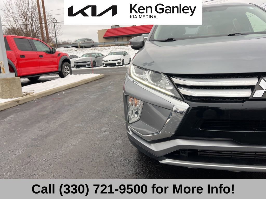 Used 2018 Mitsubishi Eclipse Cross SE image 17