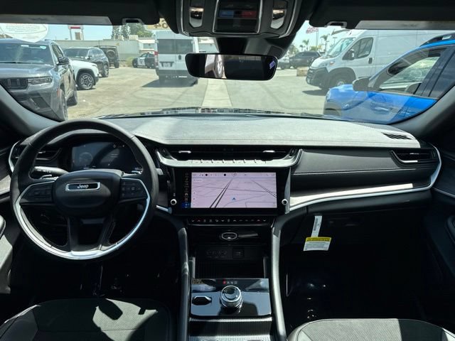 New 2026 Jeep Grand Cherokee Altitude AWD/4WD image 21