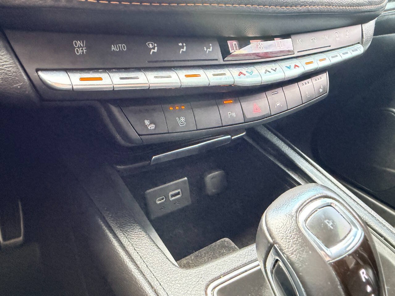 Used 2019 Cadillac XT4 Sport AWD/4WD image 40