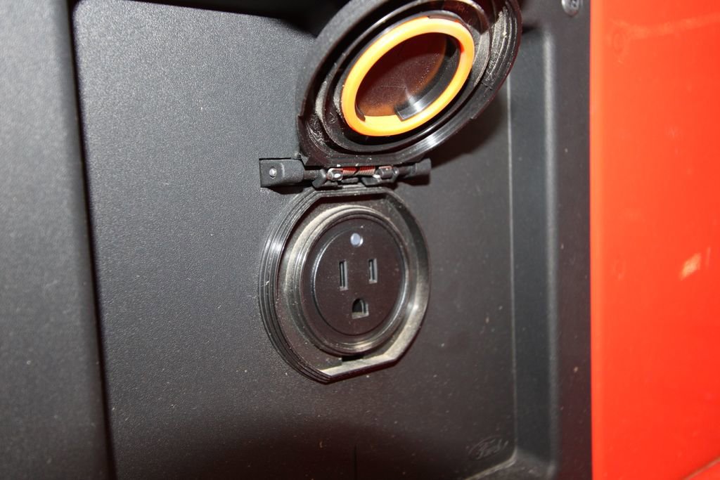 Used 2023 Ford F150 Raptor image 50