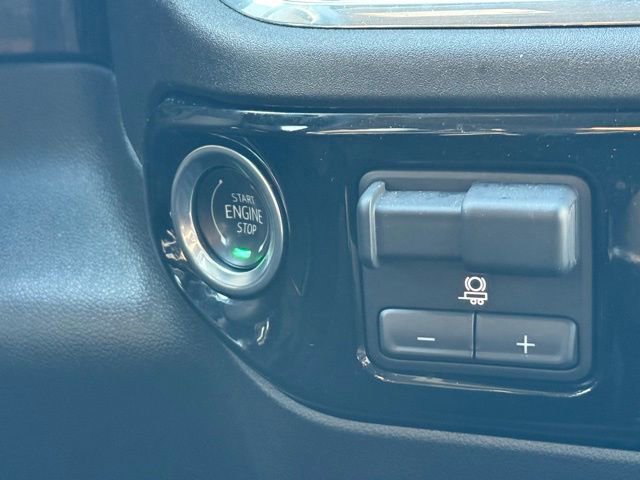 Used 2022 GMC Sierra 1500 AT4 image 13