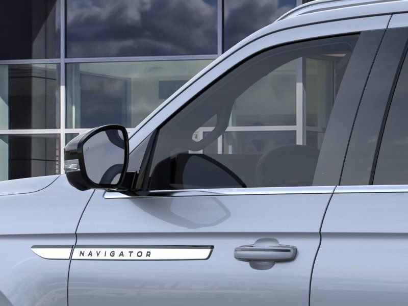 New 2026 Lincoln Navigator L Reserve AWD/4WD image 20