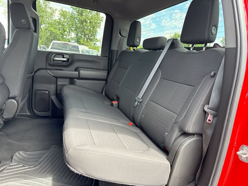 Used 2022 Chevrolet Silverado 2500 Custom w/ Custom Convenience Package AWD/4WD image 22