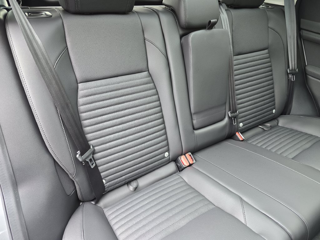 New 2025 Land Rover Discovery Sport S AWD/4WD image 19