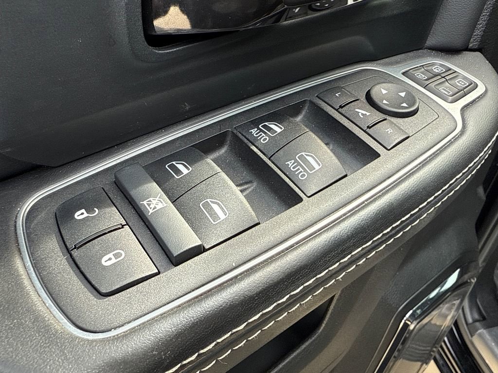 Used 2024 RAM 2500 Limited AWD/4WD image 20