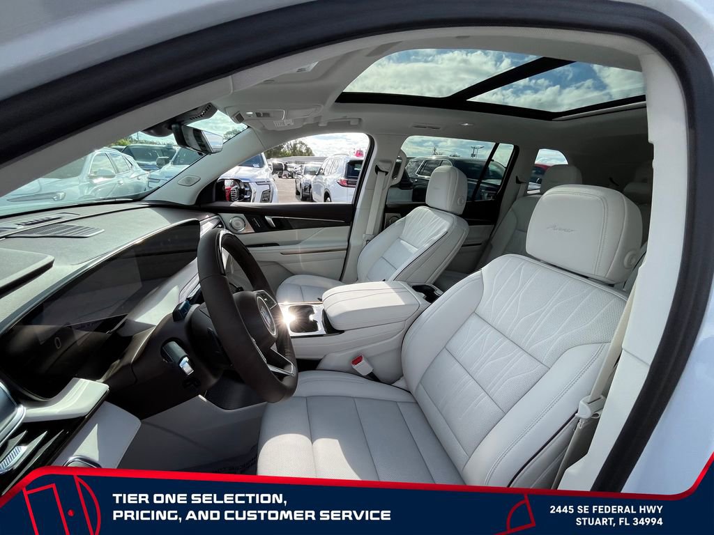 New 2026 Buick Enclave Avenir w/ Super Cruise Package FWD image 15