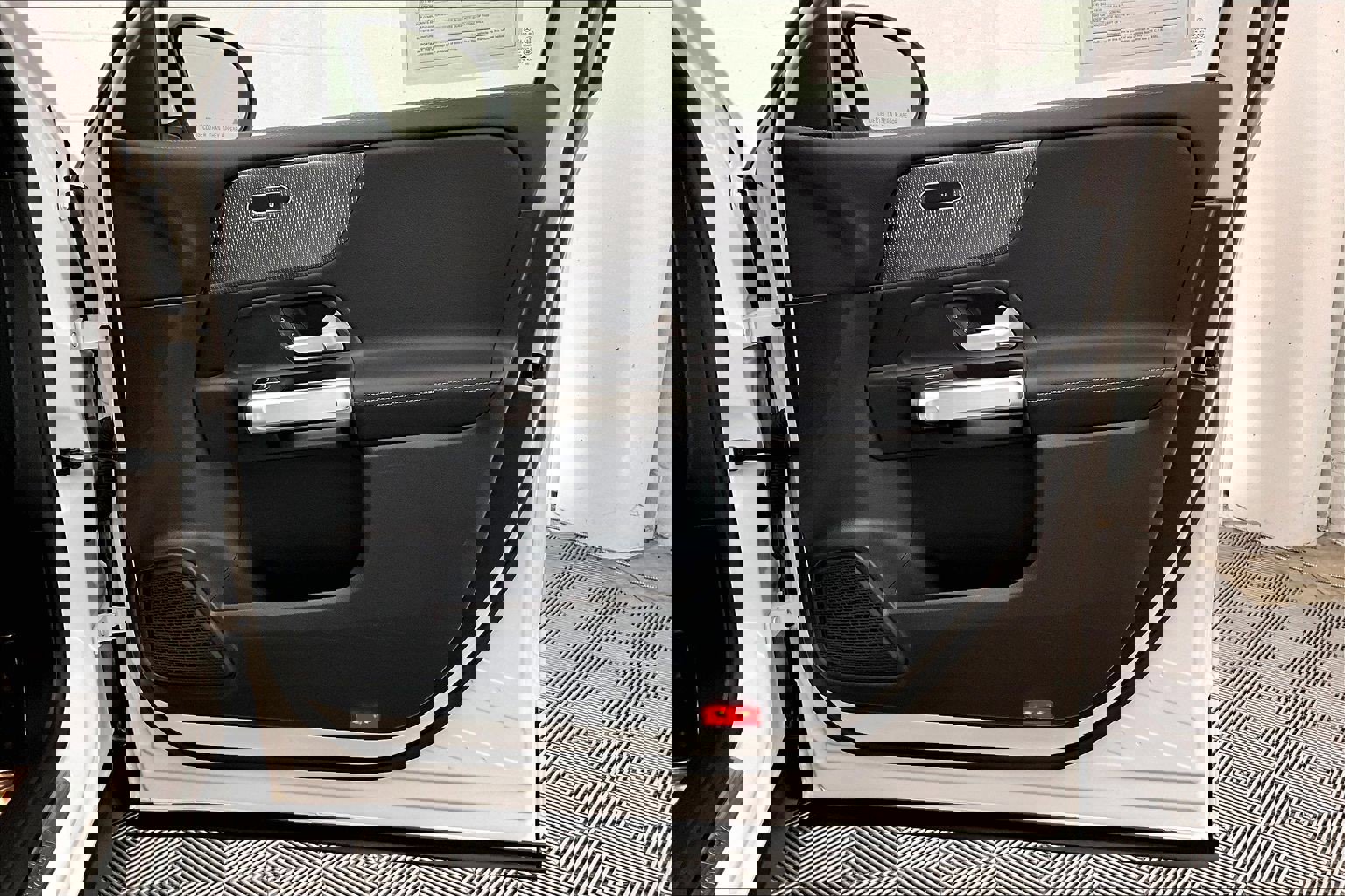 Certified 2022 Mercedes-Benz GLB 250 image 24