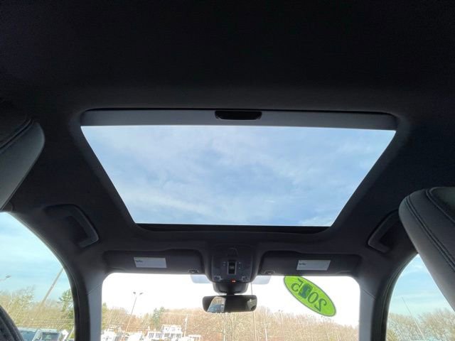 Used 2025 Audi RS 3 image 25