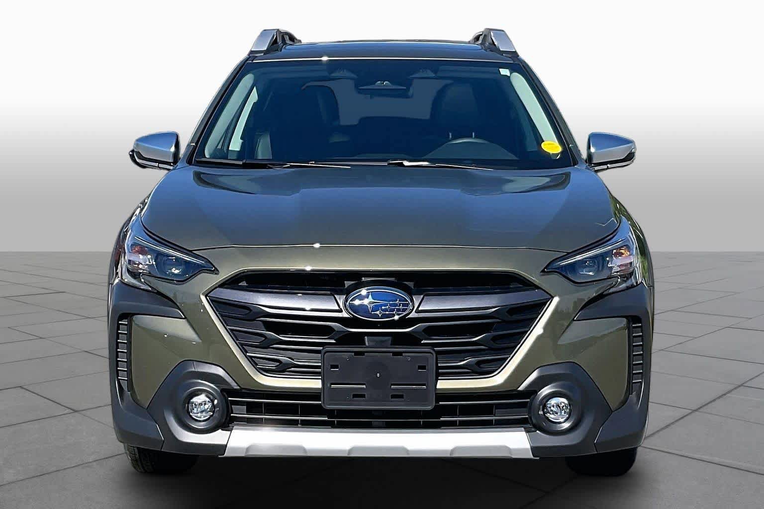 Used 2025 Subaru Outback Touring XT AWD/4WD image 3
