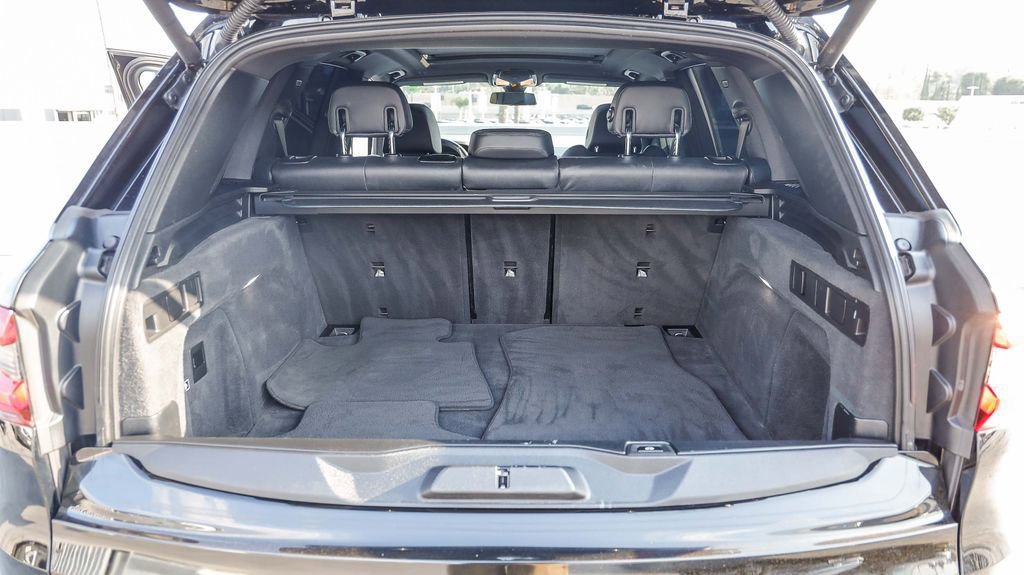 Used 2021 BMW X5 xDrive40i w/ Premium Package image 27