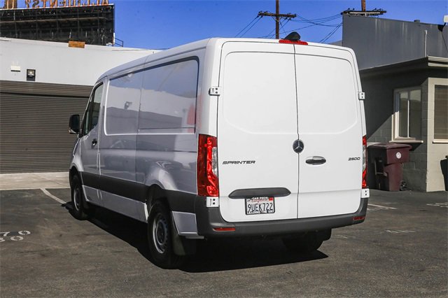 Used 2025 Mercedes-Benz Sprinter 2500 image 8