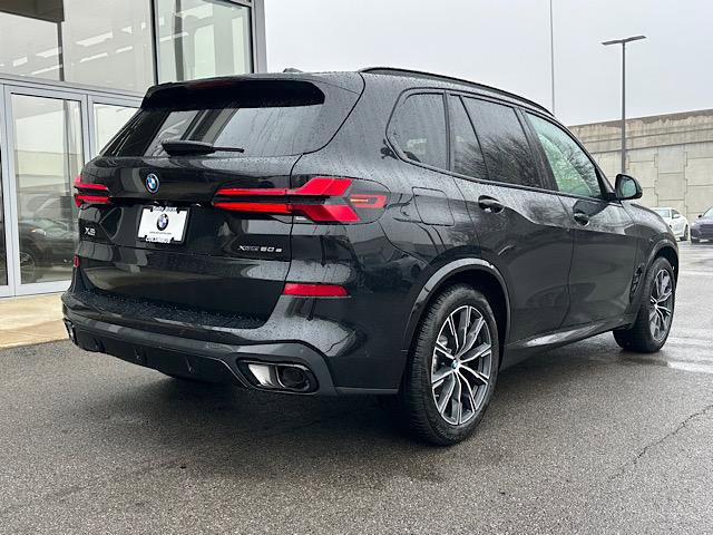 New 2026 BMW X5 xDrive50e w/ M Sport Package image 3